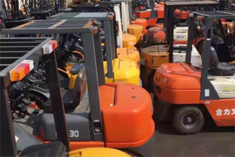 免費(fèi)提供地面、墻面、電梯保護(hù)